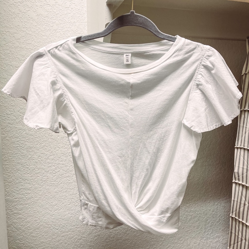 BP cropped white T-shirt